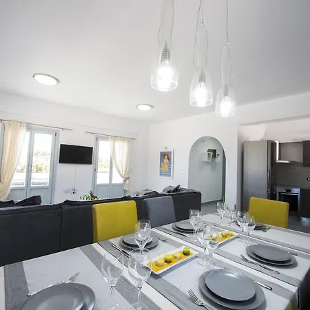 Santorinian 4* Karterados (Santorini)